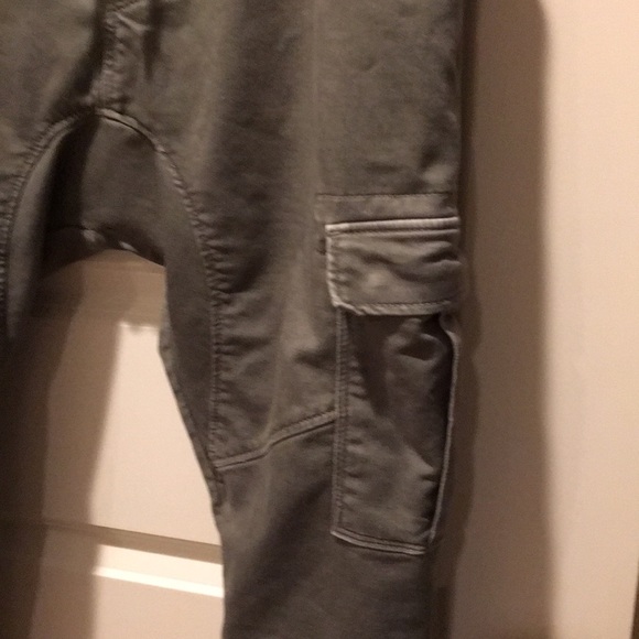 Rare! Zara Man Drawstring Cargo size XL khaki green. Awesome pair! - Picture 6 of 13